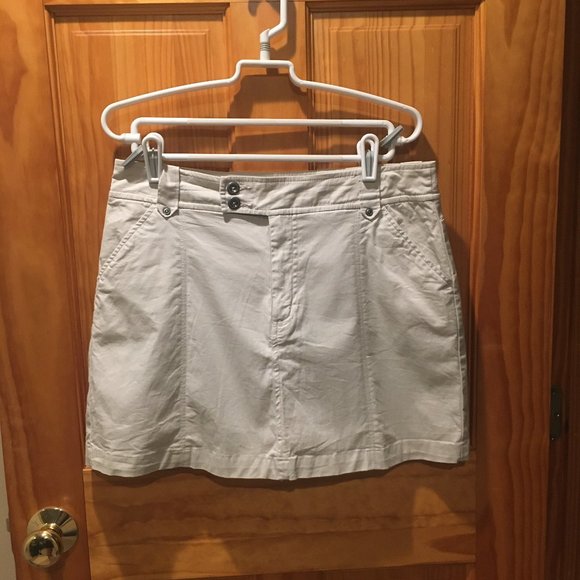 Dressbarn Skort - Picture 1 of 6